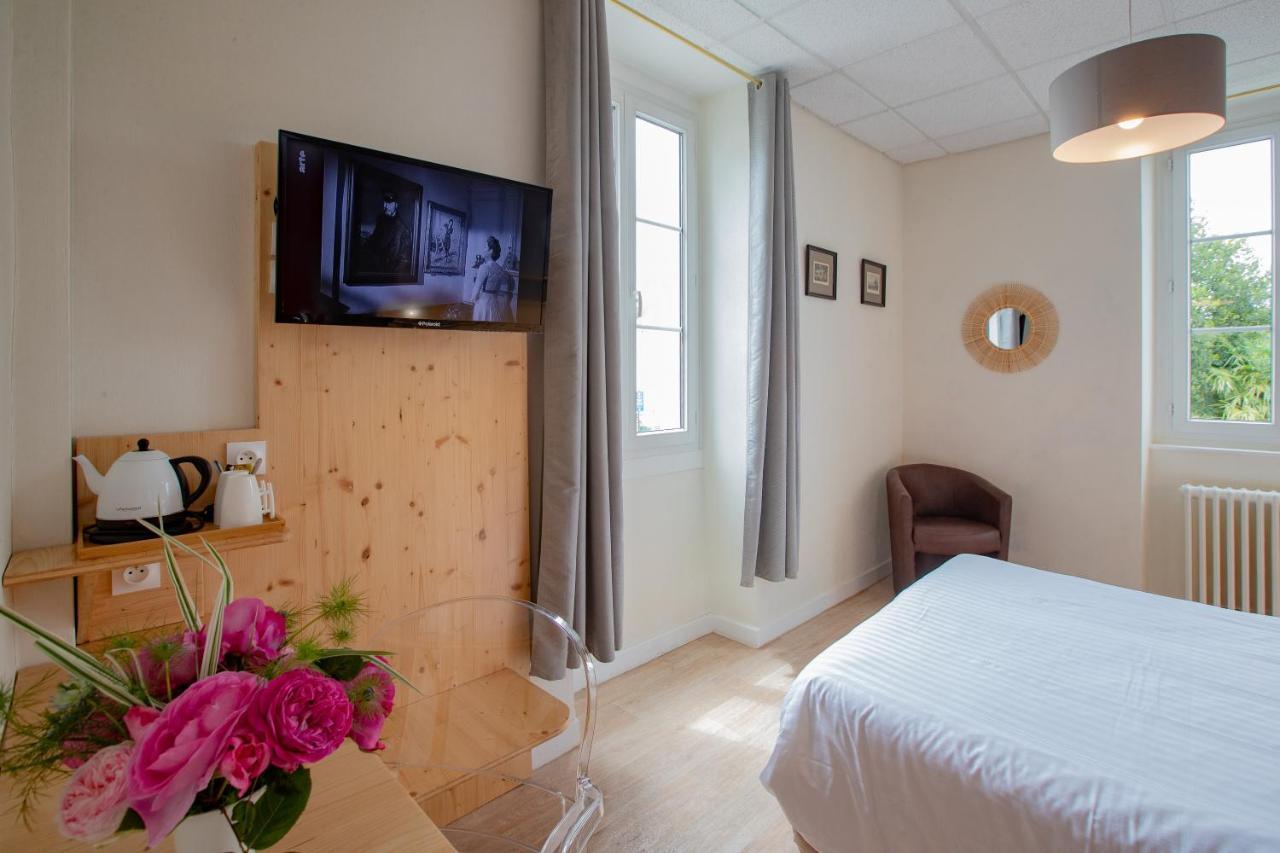 Hostellerie Du Parc 캄보레방 외부 사진