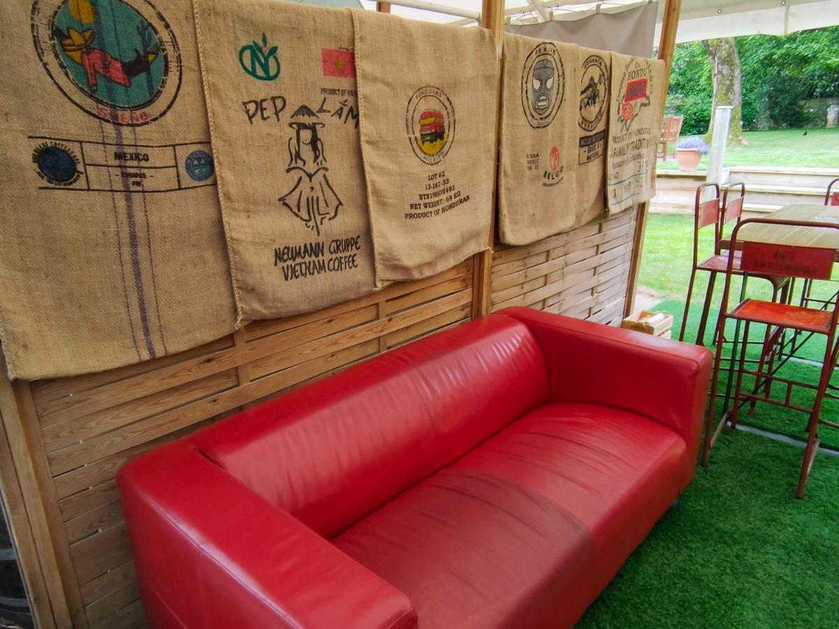 Hostellerie Du Parc 캄보레방 외부 사진