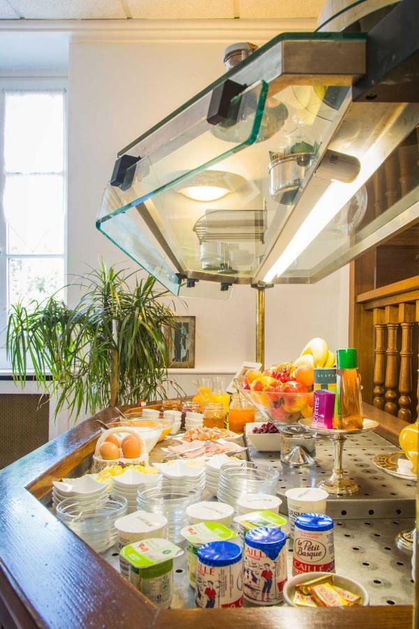Hostellerie Du Parc 캄보레방 외부 사진